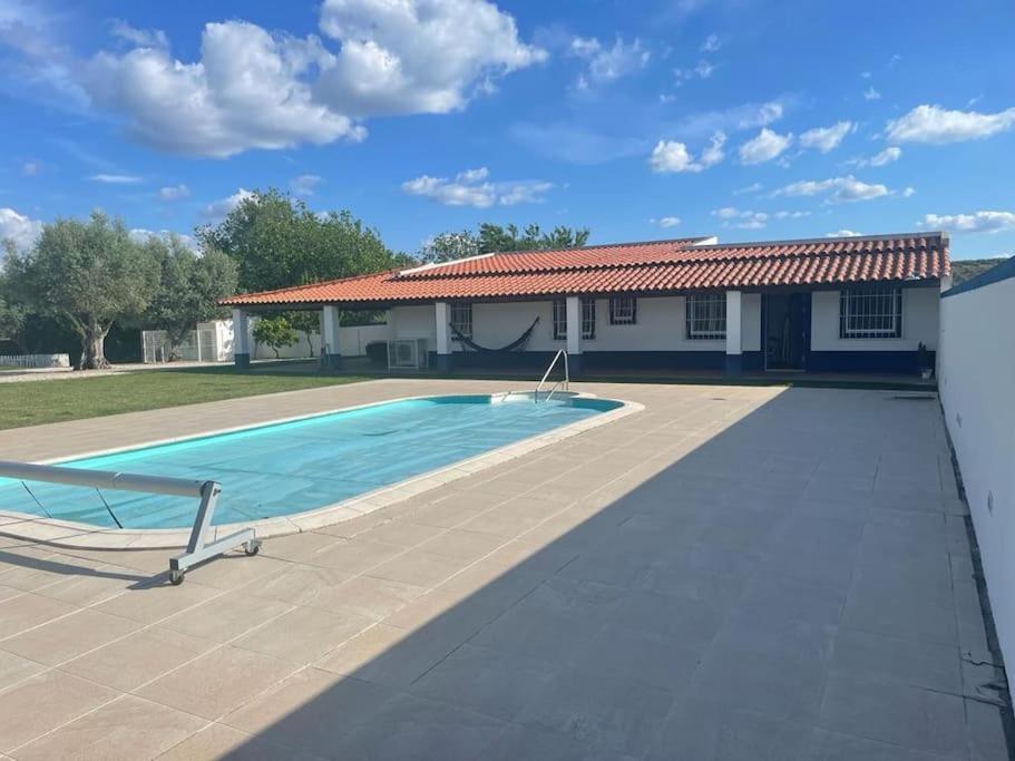 Casa Oliveiras Holiday home